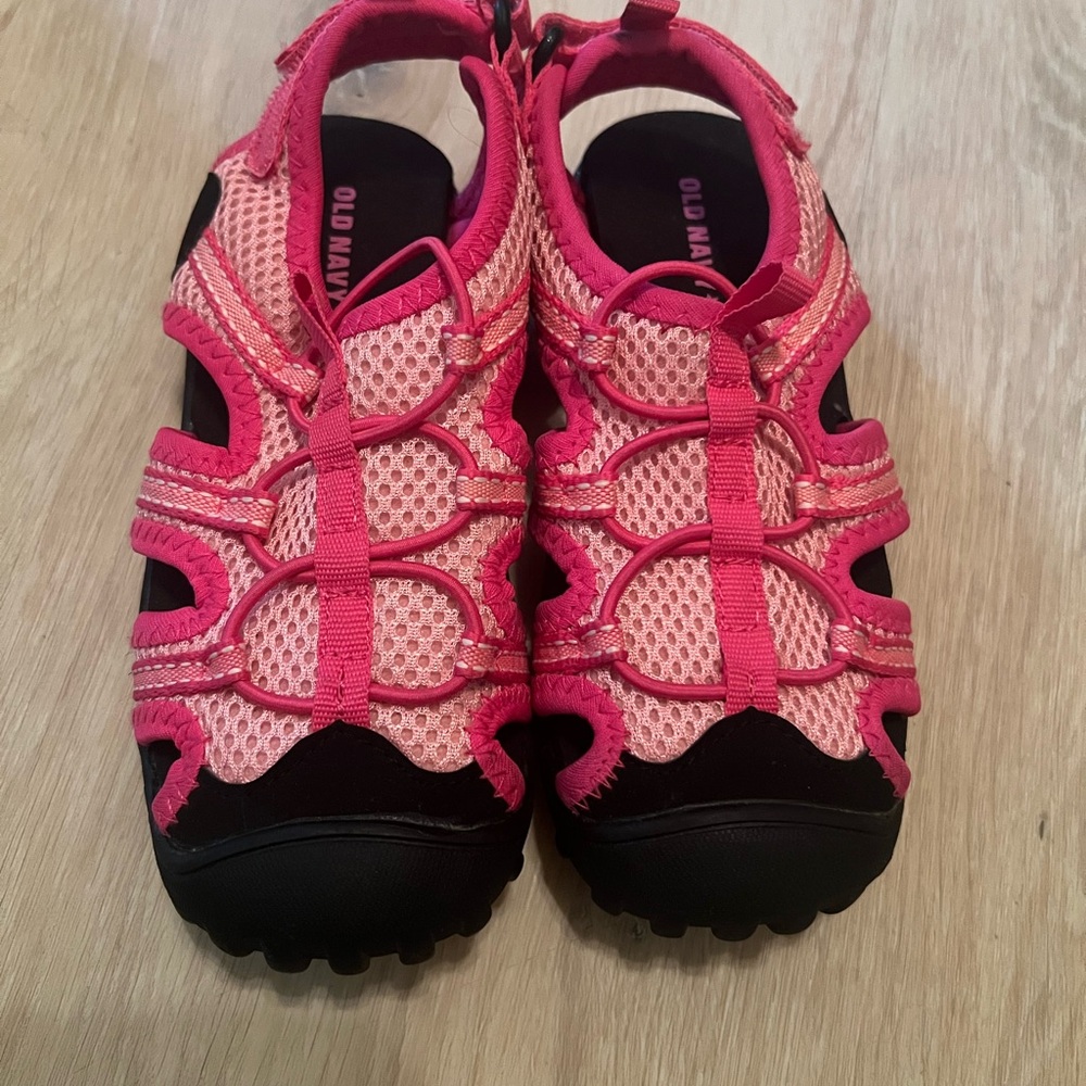 Toddler Girls Water Shoes (unsized)